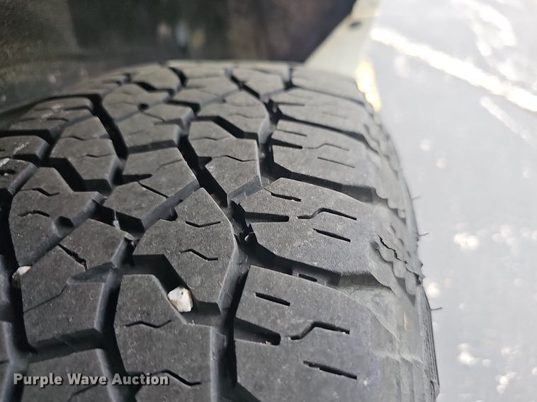 image for item OG9392 2010  Ford Escape  SUV