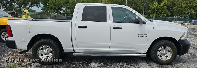 image for item OG9393 2013 Dodge Ram 1500  Crew Cab pickup truck