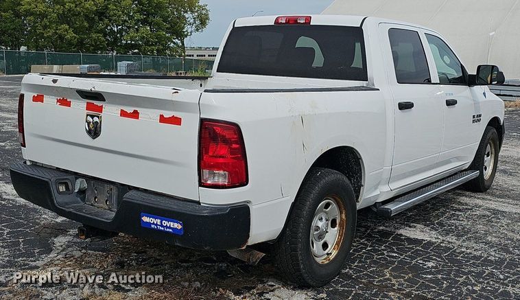 image for item OG9393 2013 Dodge Ram 1500  Crew Cab pickup truck