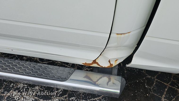 image for item OG9393 2013 Dodge Ram 1500  Crew Cab pickup truck