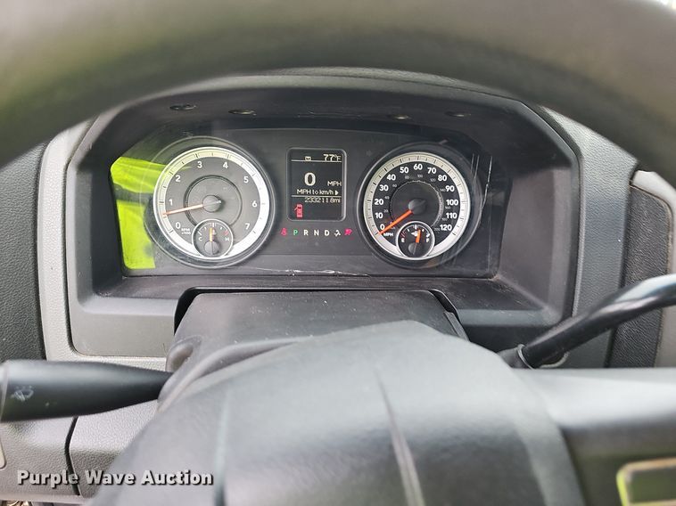 image for item OG9393 2013 Dodge Ram 1500  Crew Cab pickup truck