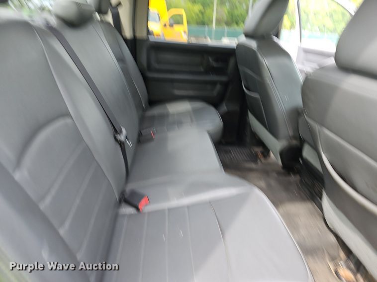 image for item OG9393 2013 Dodge Ram 1500  Crew Cab pickup truck