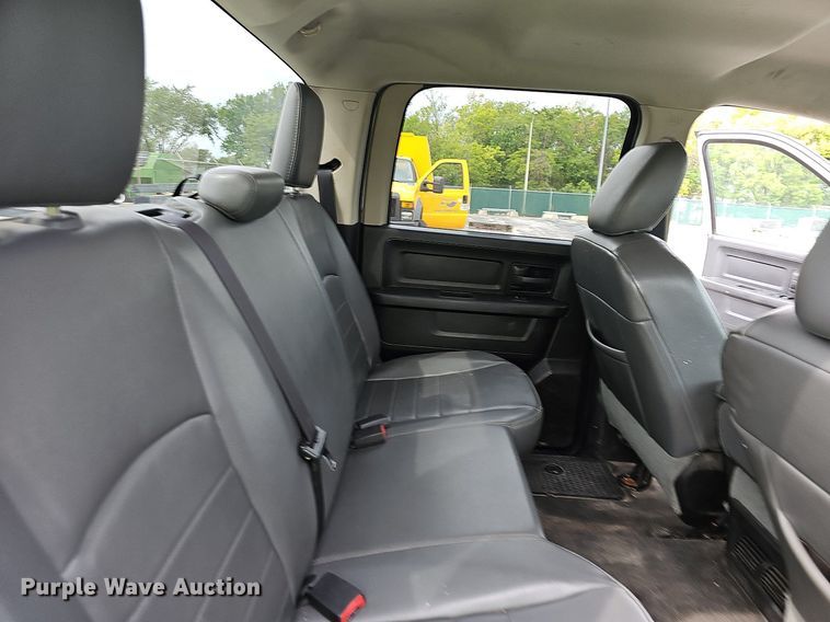 image for item OG9393 2013 Dodge Ram 1500  Crew Cab pickup truck