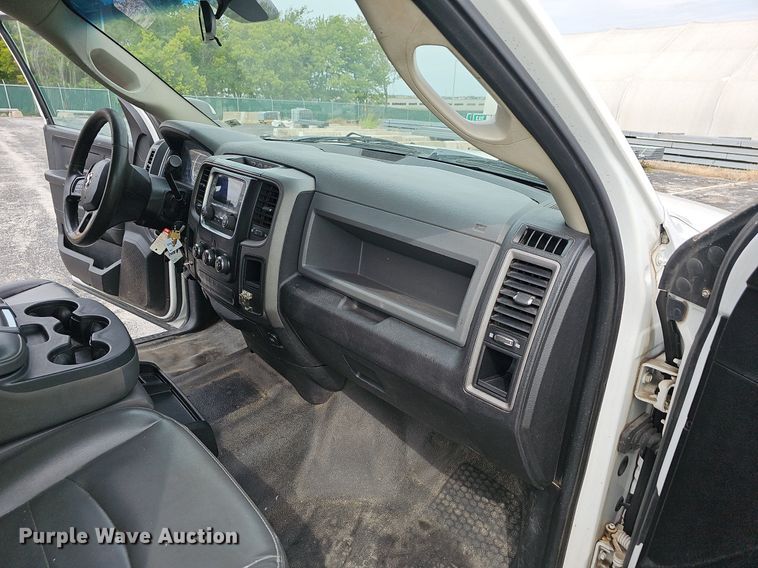 image for item OG9393 2013 Dodge Ram 1500  Crew Cab pickup truck