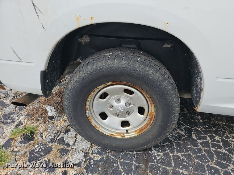 image for item OG9393 2013 Dodge Ram 1500  Crew Cab pickup truck