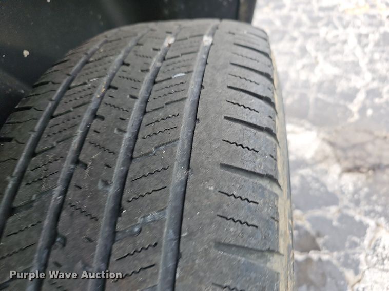 image for item OG9393 2013 Dodge Ram 1500  Crew Cab pickup truck