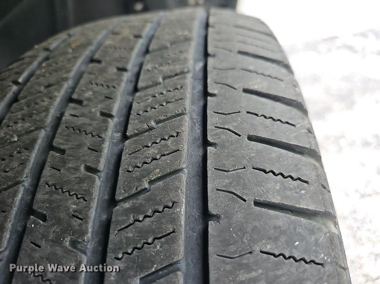 image for item OG9393 2013 Dodge Ram 1500  Crew Cab pickup truck