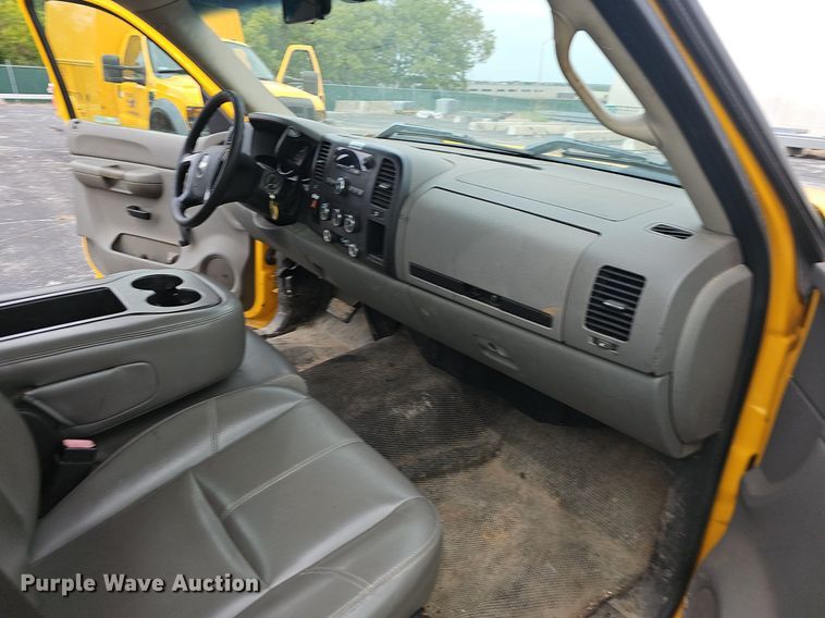 image for item OG9394 2007 Chevrolet Silverado 1500  pickup truck