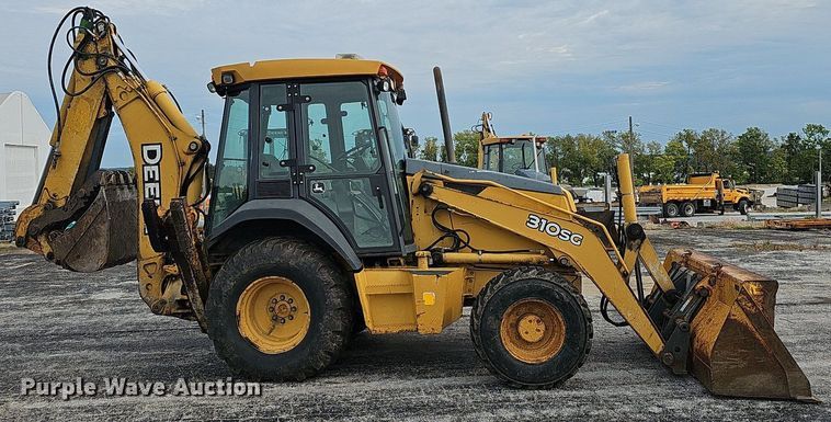 image for item OG9395 2005 John Deere 310SG  backhoe