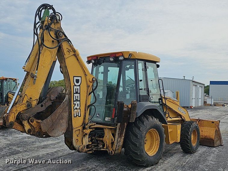 image for item OG9395 2005 John Deere 310SG  backhoe