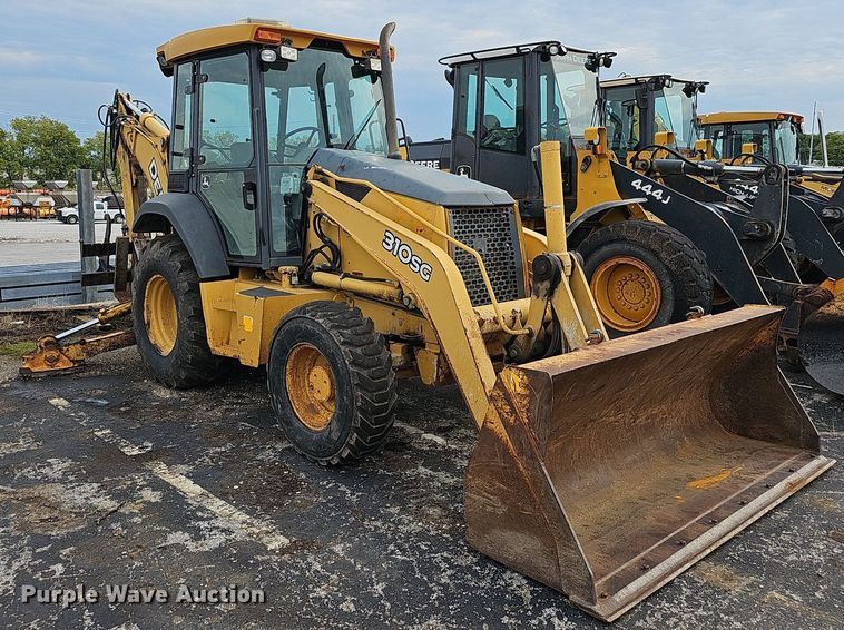 image for item OG9395 2005 John Deere 310SG  backhoe