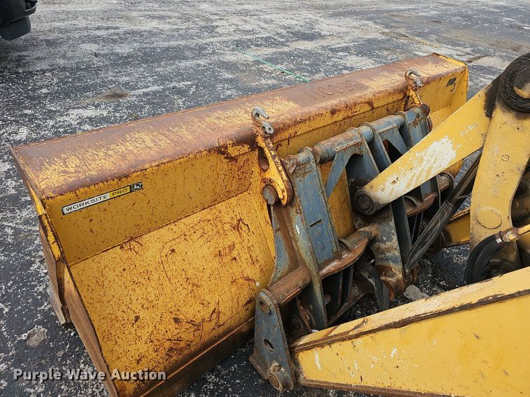 image for item OG9395 2005 John Deere 310SG  backhoe