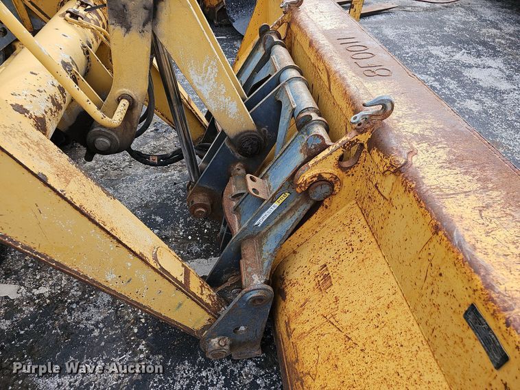 image for item OG9395 2005 John Deere 310SG  backhoe