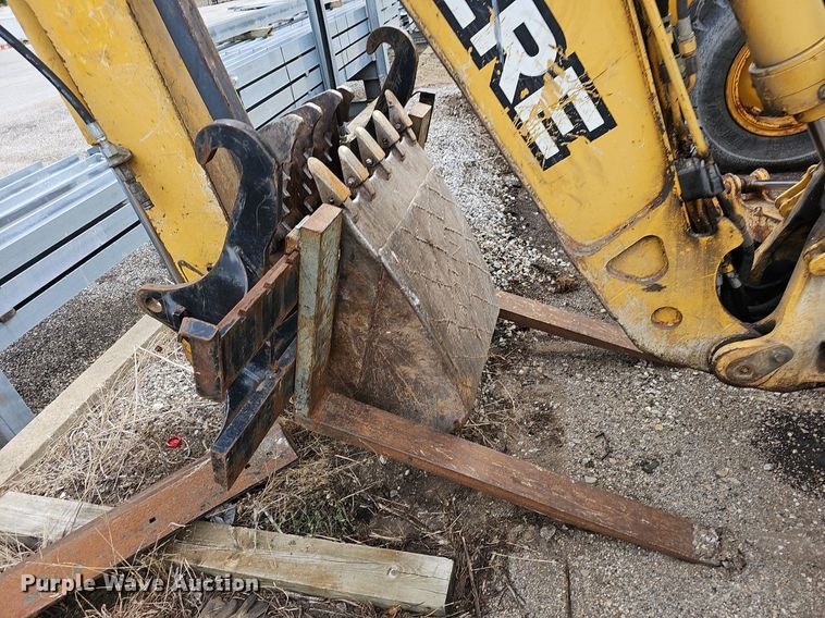 image for item OG9395 2005 John Deere 310SG  backhoe