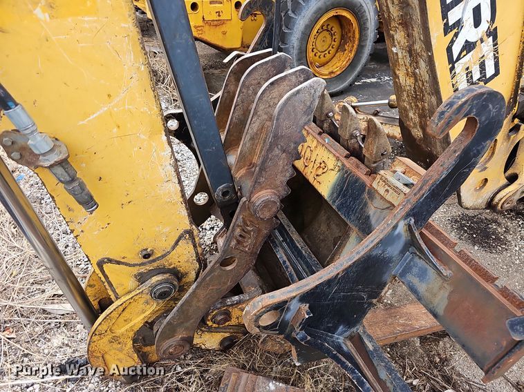 image for item OG9395 2005 John Deere 310SG  backhoe