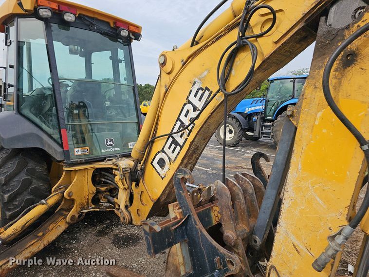 image for item OG9395 2005 John Deere 310SG  backhoe