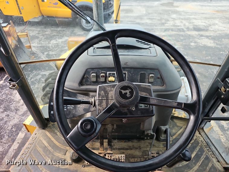 image for item OG9395 2005 John Deere 310SG  backhoe