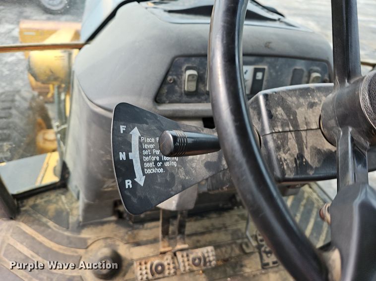 image for item OG9395 2005 John Deere 310SG  backhoe