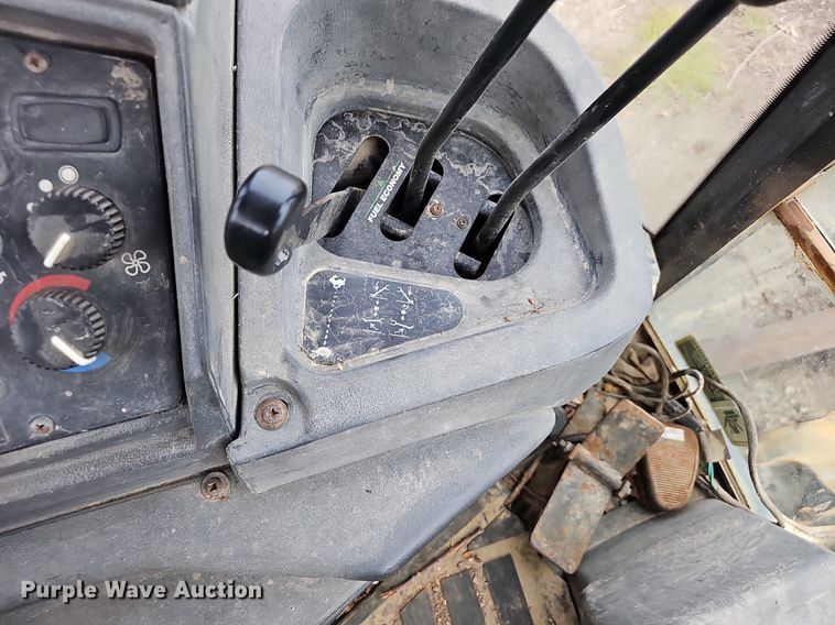 image for item OG9395 2005 John Deere 310SG  backhoe