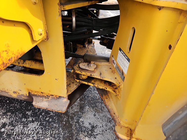 image for item OG9396 2006 John Deere 444J  wheel loader