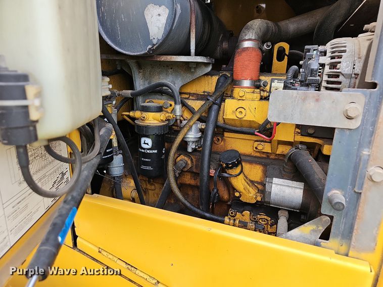 image for item OG9396 2006 John Deere 444J  wheel loader