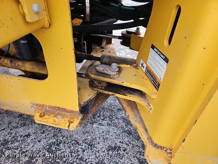 image for item OG9397 2007 John Deere 444J  high lift wheel loader