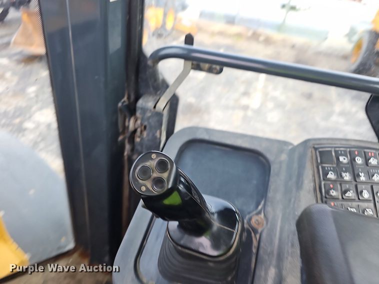 image for item OG9397 2007 John Deere 444J  high lift wheel loader