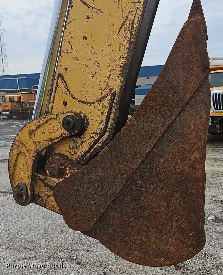 image for item OG9398 2003 John Deere 410G  backhoe