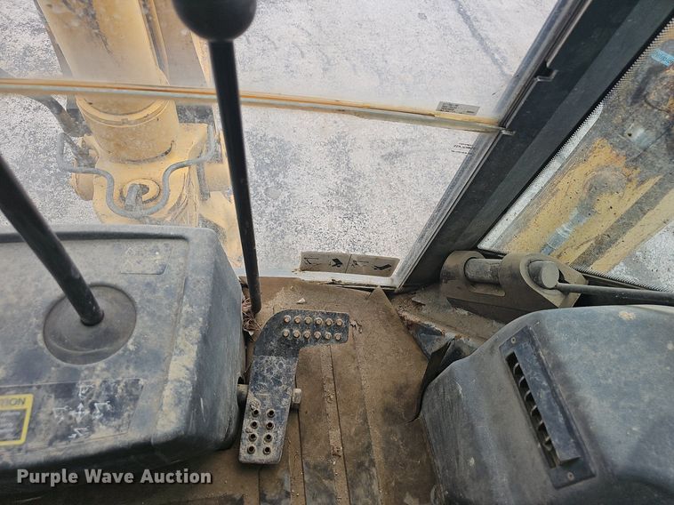 image for item OG9398 2003 John Deere 410G  backhoe