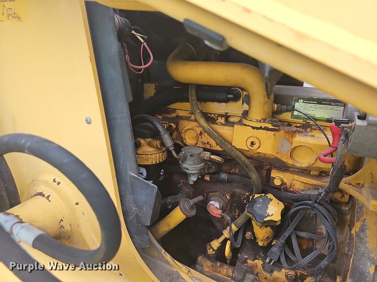 image for item OG9398 2003 John Deere 410G  backhoe