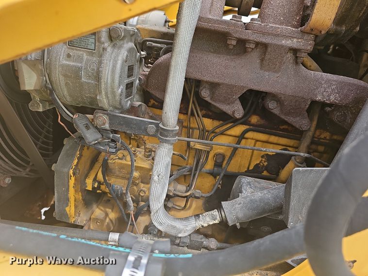 image for item OG9398 2003 John Deere 410G  backhoe