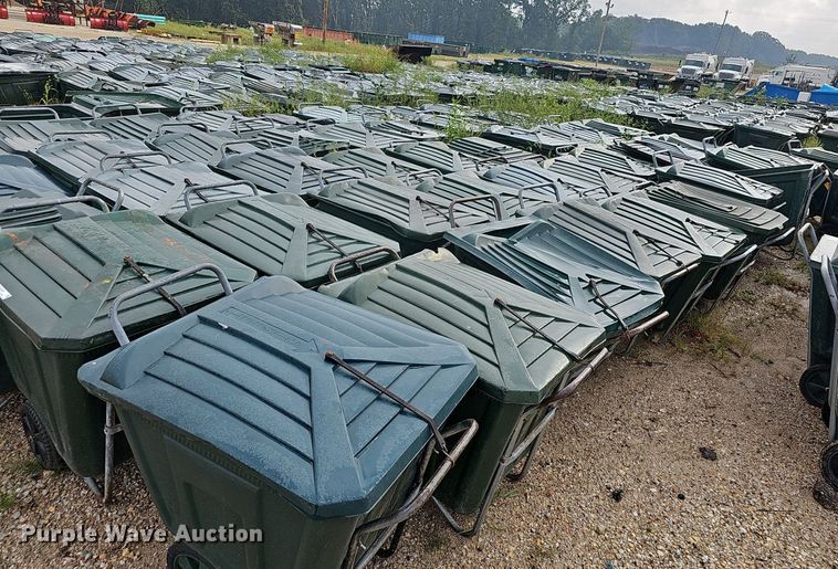 image for item OG9399 (50) trash carts