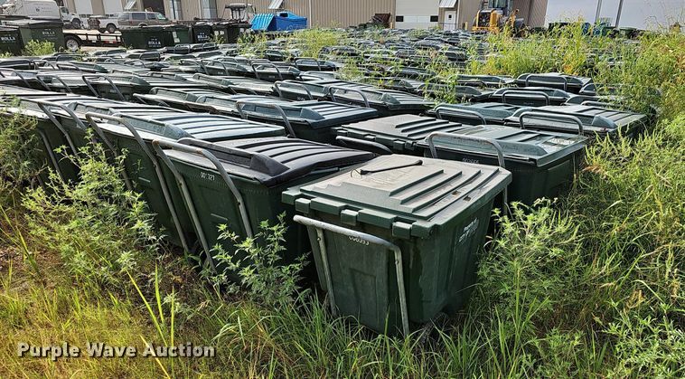 image for item OG9402 (50) trash carts