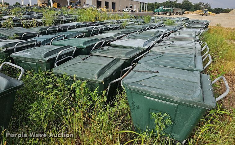 image for item OG9402 (50) trash carts