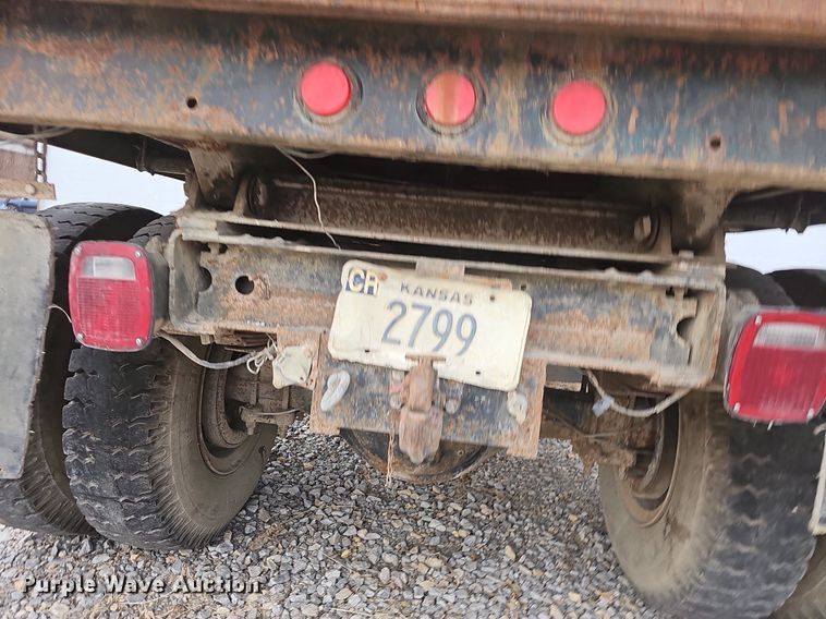 image for item OG9417 1981 Chevrolet C70  dump truck
