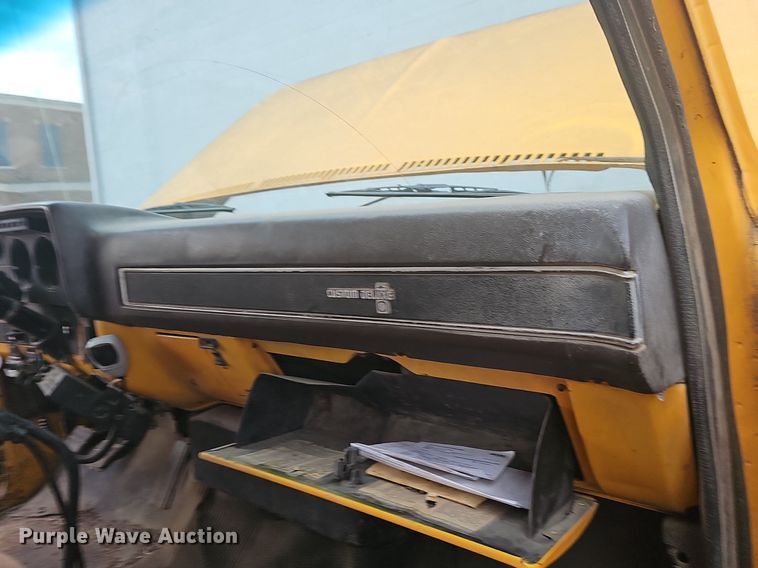 image for item OG9417 1981 Chevrolet C70  dump truck