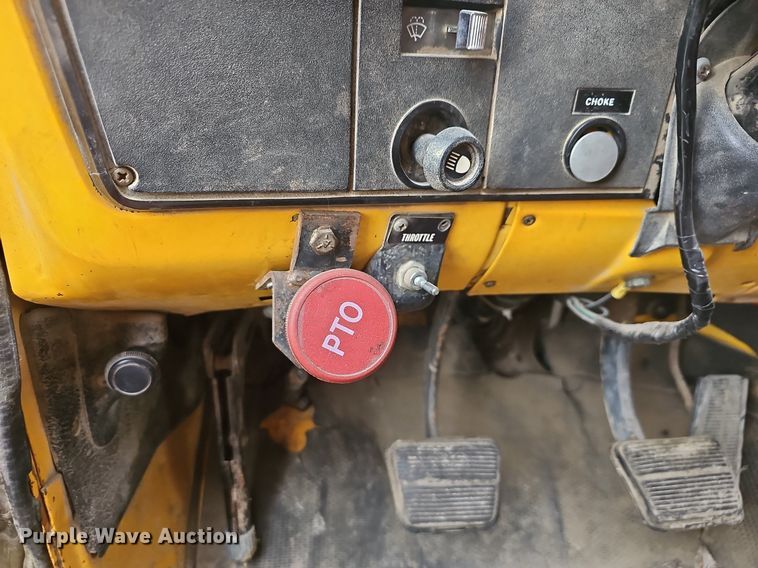 image for item OG9417 1981 Chevrolet C70  dump truck