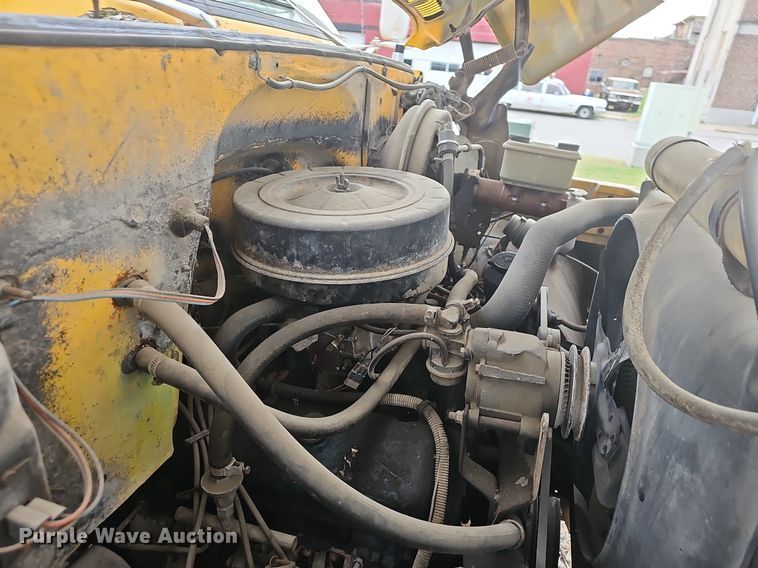 image for item OG9417 1981 Chevrolet C70  dump truck