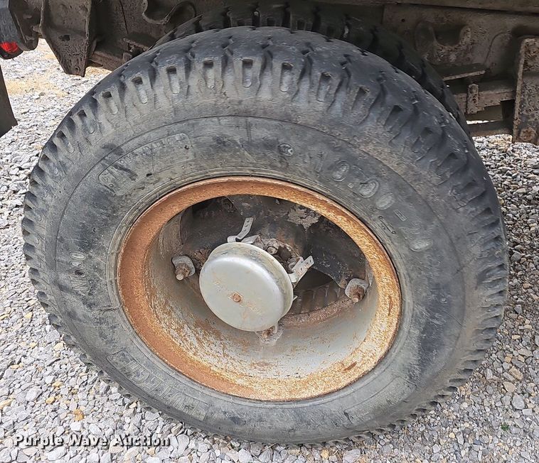 image for item OG9417 1981 Chevrolet C70  dump truck