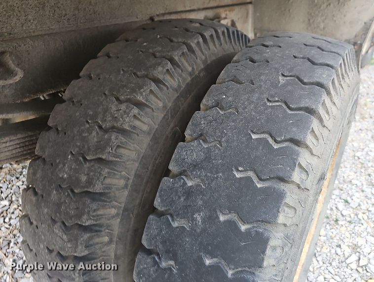 image for item OG9417 1981 Chevrolet C70  dump truck