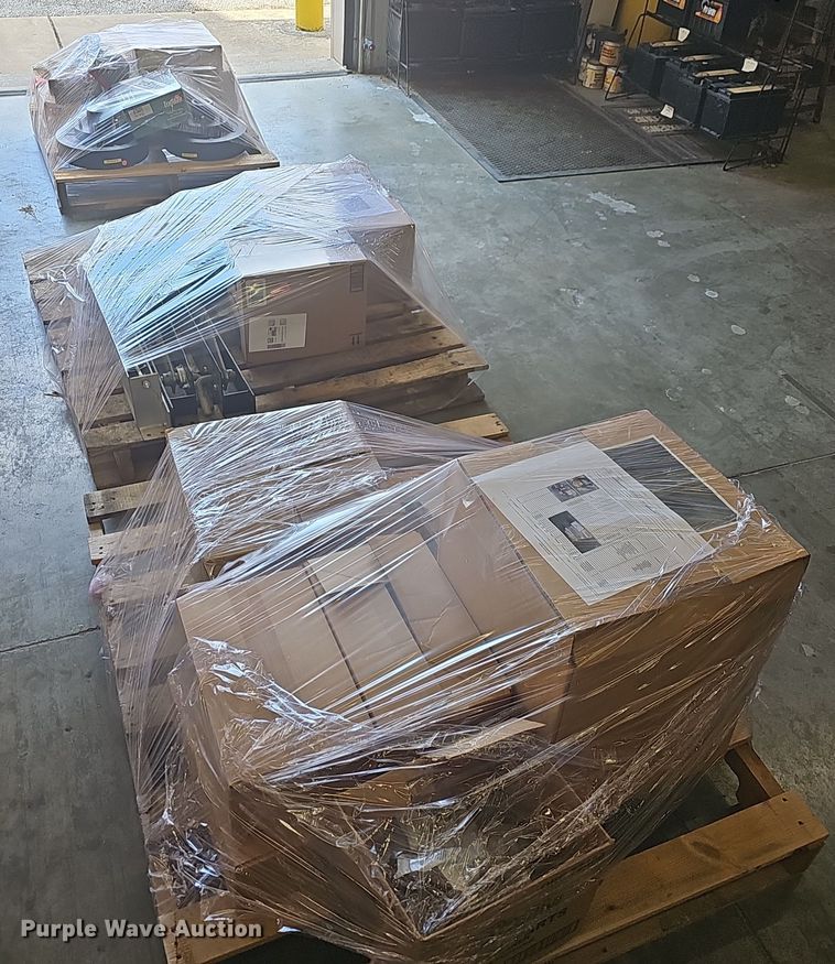 image for item OG9426 (3) pallets of automotive parts