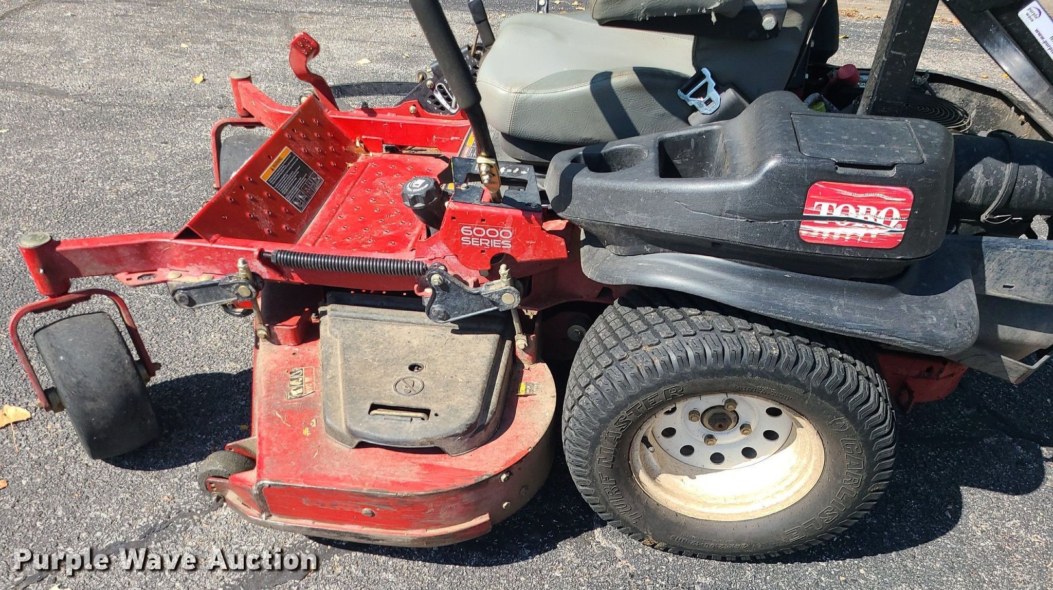 Toro Z Master 6000 Series ZTR lawn mower in Raytown, MO Item MJ9397