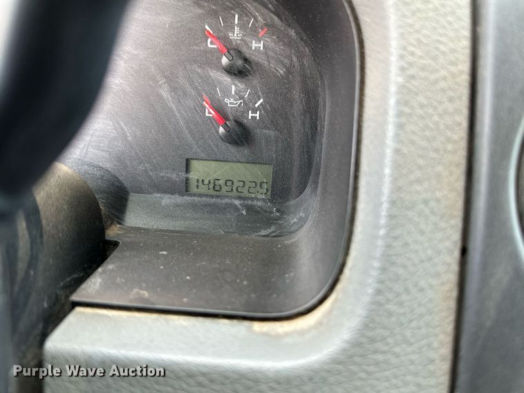 image for item DG5385 2007 Ford F150 XL  pickup truck