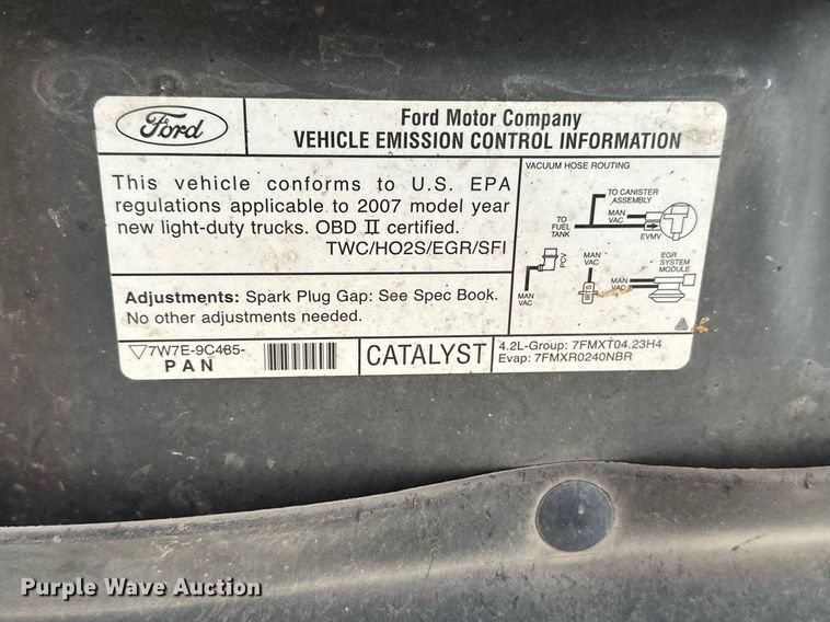 image for item DG5385 2007 Ford F150 XL  pickup truck