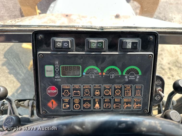 image for item DJ6187 2002 John Deere 770CH  motor grader