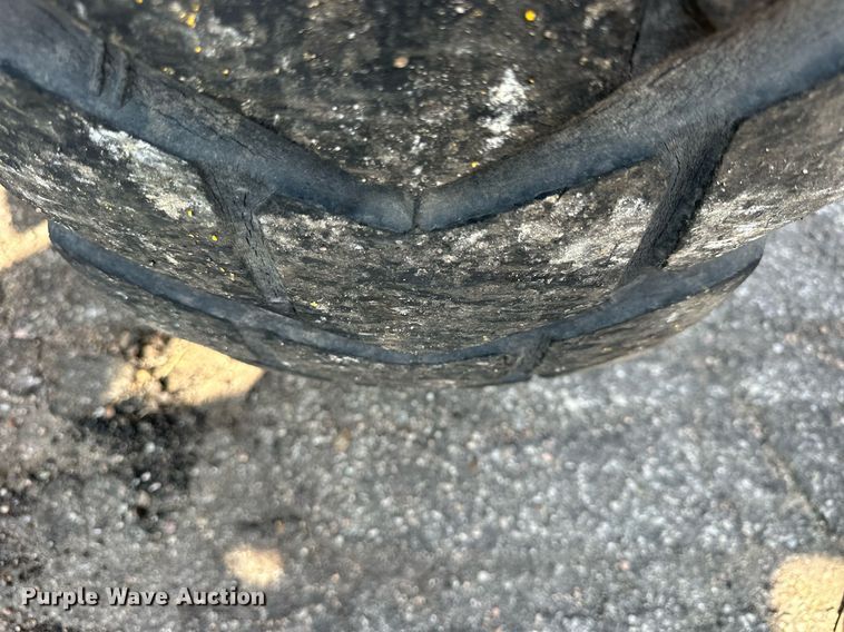 image for item DJ6187 2002 John Deere 770CH  motor grader