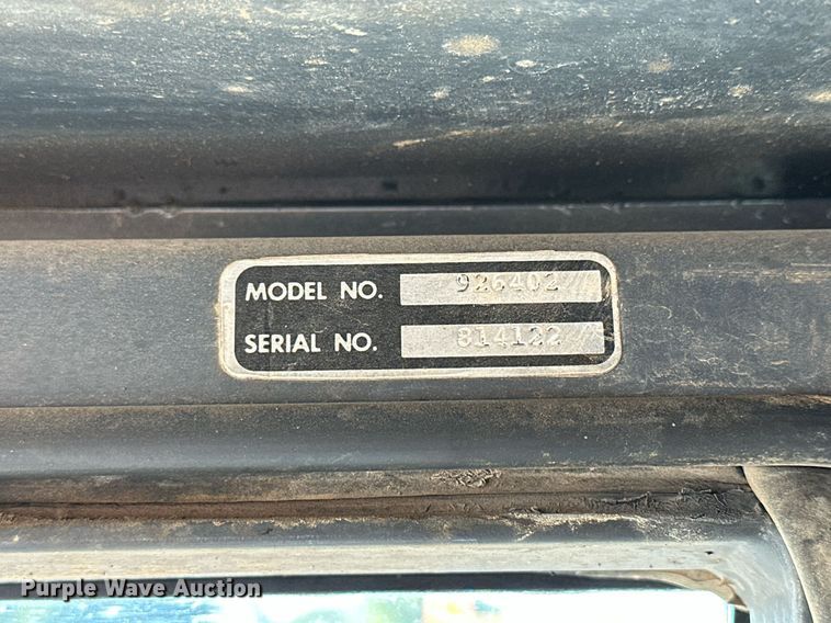 image for item DJ6188 2002 John Deere 770CH  motor grader