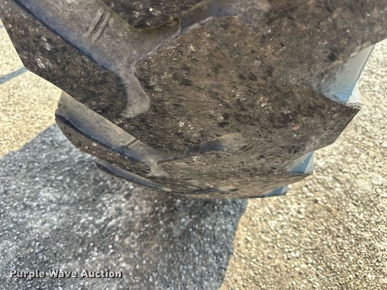 image for item DJ6188 2002 John Deere 770CH  motor grader