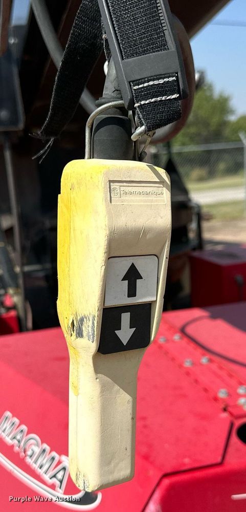 image for item DJ6192 2008 Cimline Magma 110  melter applicator