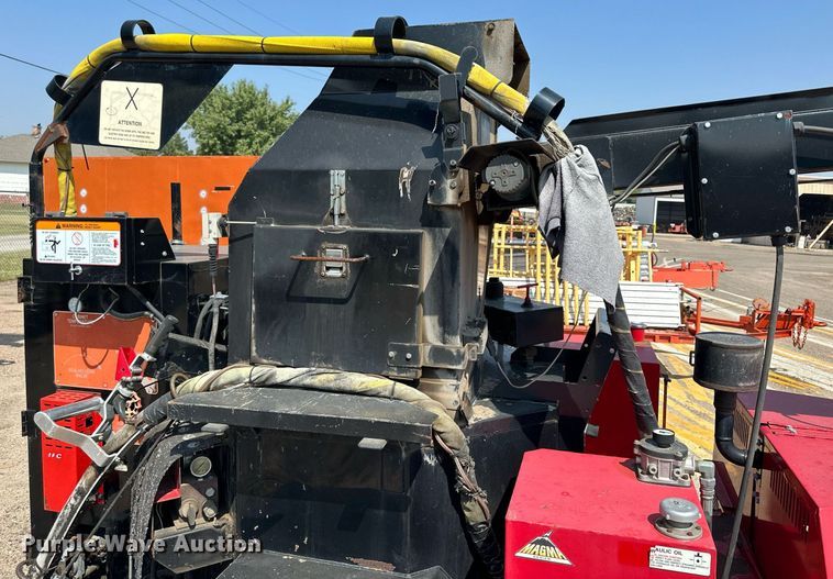 image for item DJ6192 2008 Cimline Magma 110  melter applicator